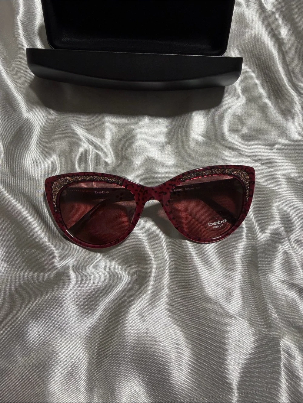 Bebe Womens Rhinestone Cat Eye Sunglasses Pink Leopard Animal Print Y2K And Case